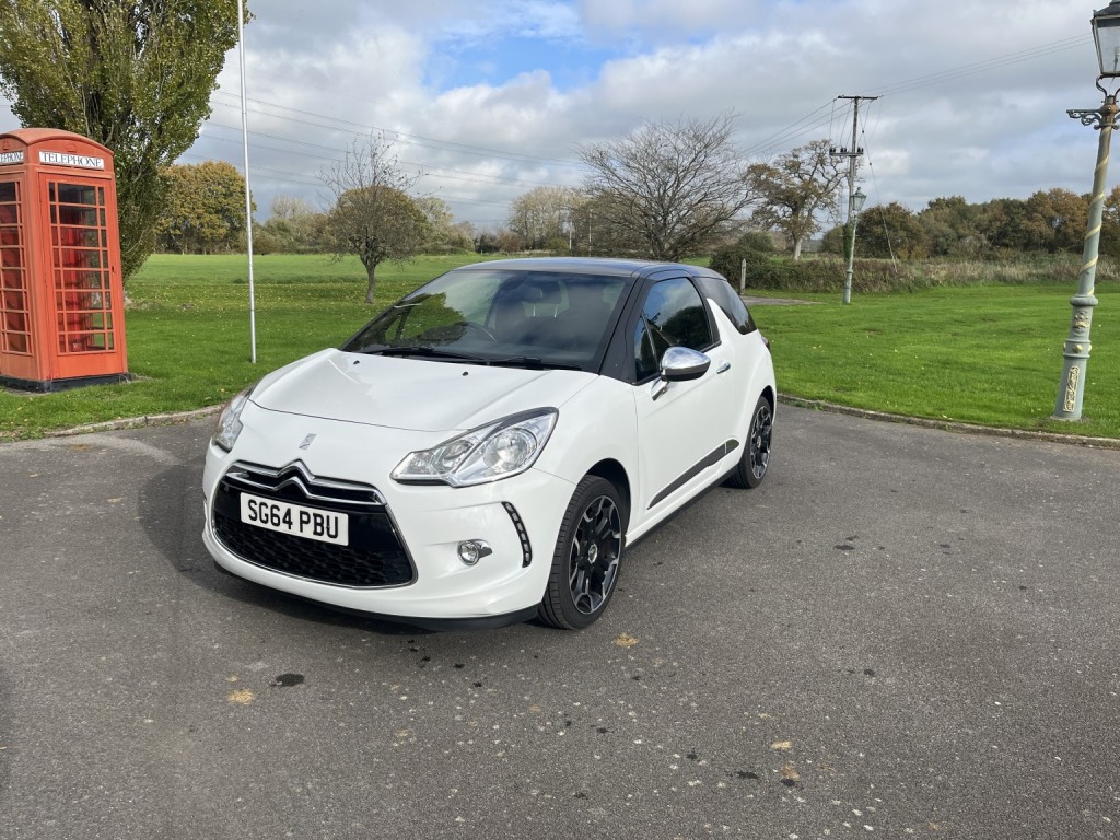 View CITROEN DS3 1.6 VTi DStyle Plus