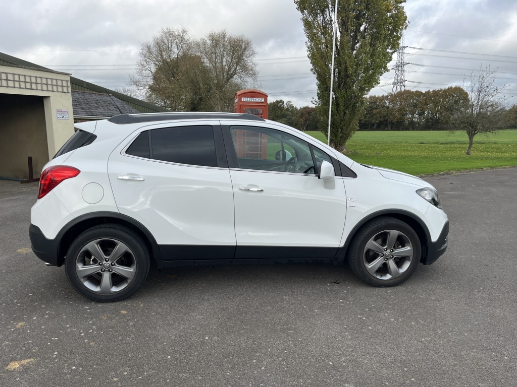 VAUXHALL MOKKA