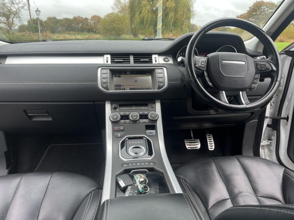 LAND ROVER RANGE ROVER EVOQUE