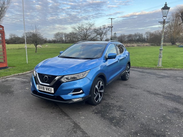 NISSAN QASHQAI 1.2 DIG-T Tekna