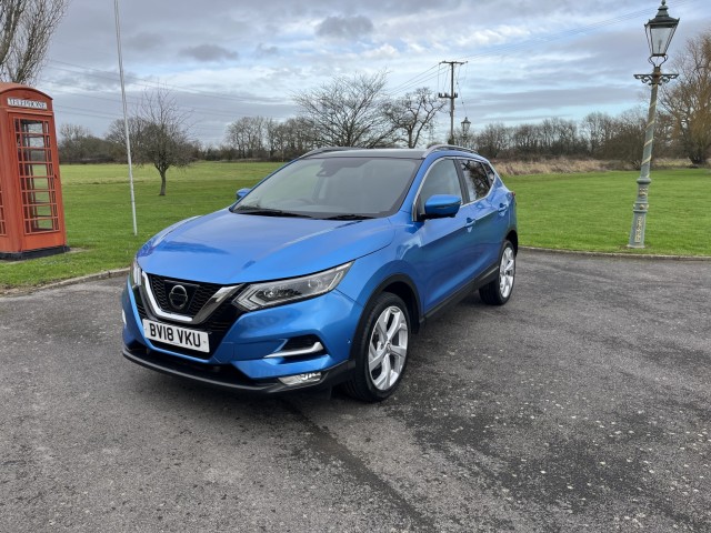 NISSAN QASHQAI 1.2 DIG-T Tekna