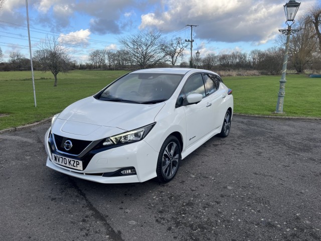 NISSAN LEAF 40kWh Tekna