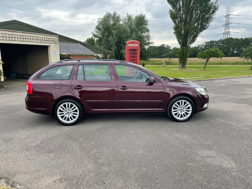SKODA OCTAVIA