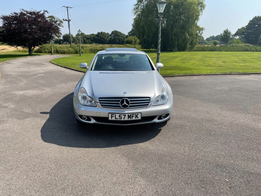 MERCEDES-BENZ CLS