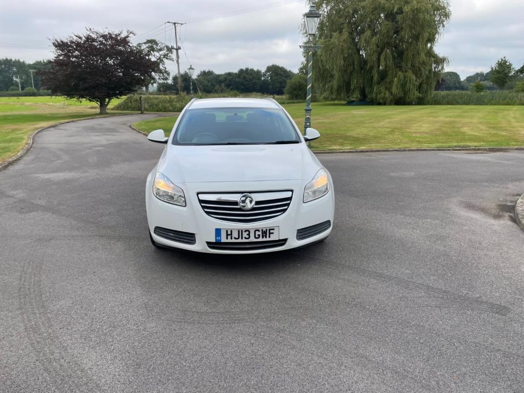 VAUXHALL INSIGNIA