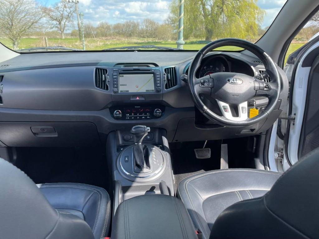 KIA SPORTAGE