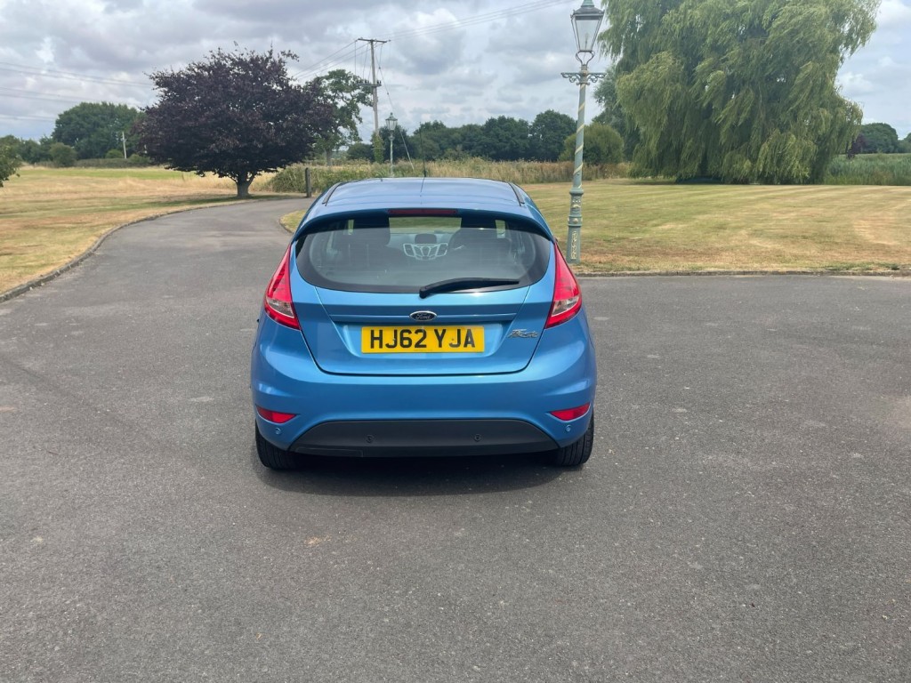 FORD FIESTA