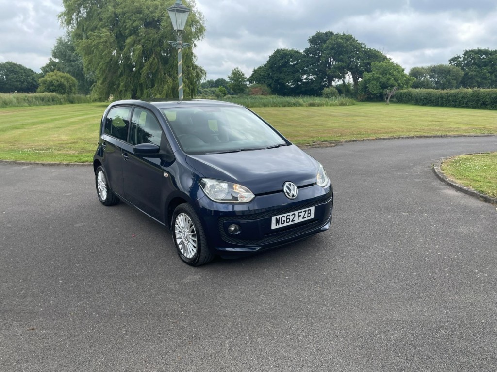 VOLKSWAGEN UP