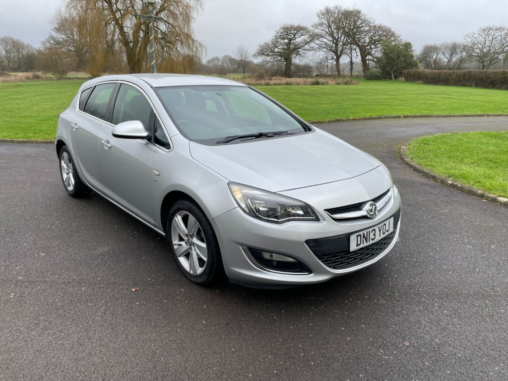 VAUXHALL ASTRA