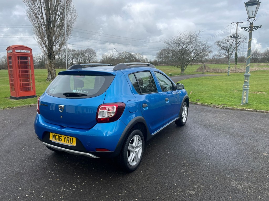 View DACIA SANDERO STEPWAY AMBIANCE TCE