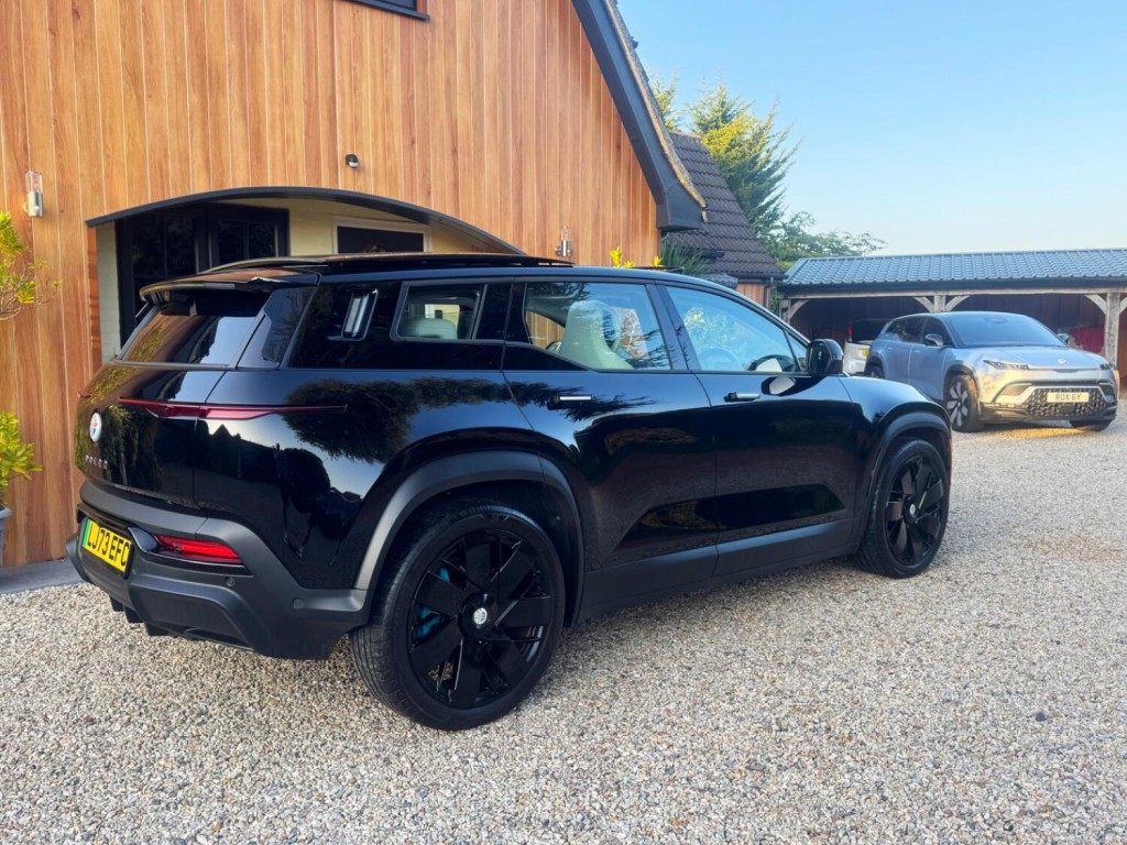 View FISKER OCEAN Hyper Range 113kWh Extreme