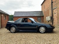 TOYOTA MR2