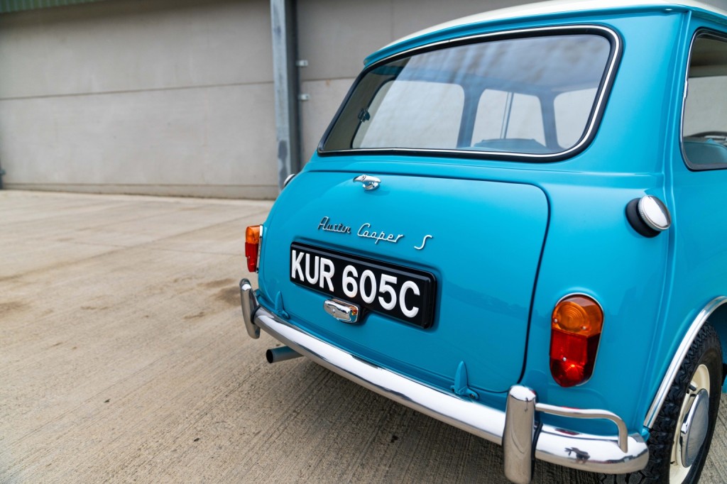 AUSTIN MINI