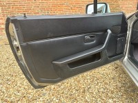 PORSCHE 944