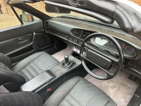 PORSCHE 944