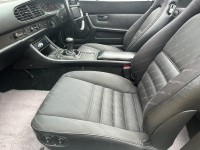 PORSCHE 944