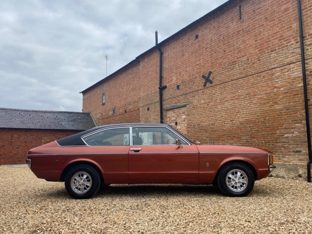 FORD CONSUL