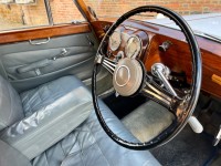 TRIUMPH 2000
