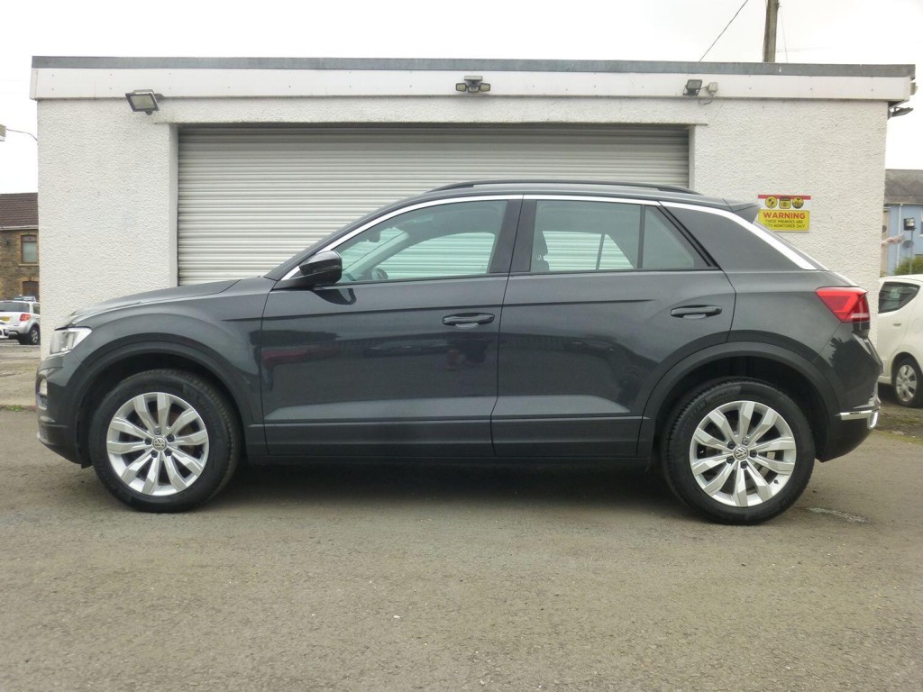 View VOLKSWAGEN T-ROC WOW 2020 1.0 TSi 115 BHP SE EDITION EURO 6 ULEZ 88000 MILES