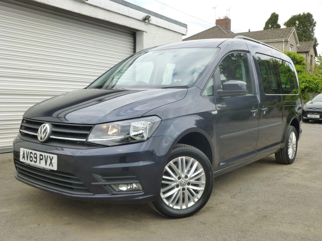 View VOLKSWAGEN CADDY MAXI LIFE 2.0 TDI 7 SEATER DSG AUTOMATIC EURO 6 ULEZ COMPLIANT  MPV