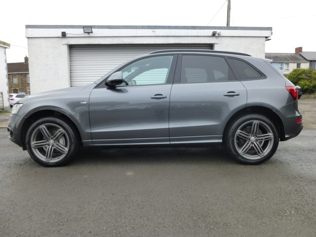 View AUDI Q5 2.0 TDI 187 BHP QUATTRO S-LINE+S-TRONIC EURO6 ULEZ COMPLIANT SUV