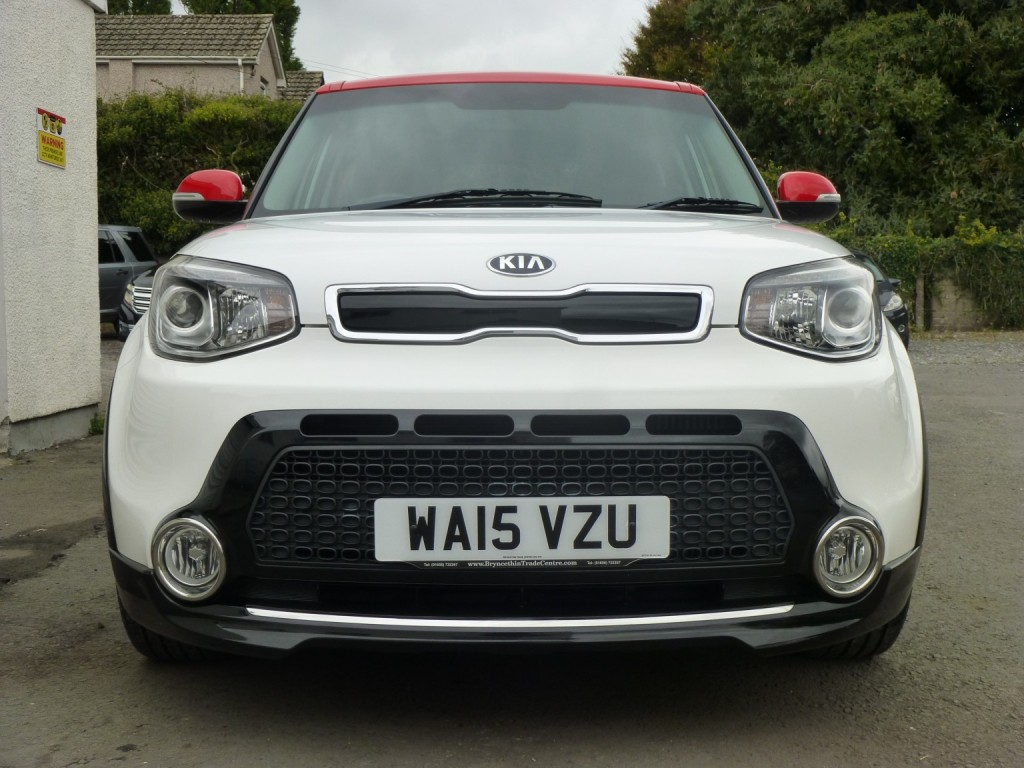 View KIA SOUL 1.6 CRDi 126 BHP Mixx LTD EDITION EURO5 SUV