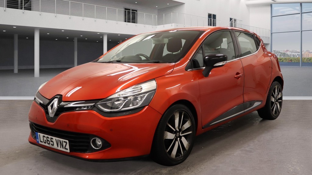 View RENAULT CLIO 1.5 DYNAMIQUE S DCI 90 BHP MEDIA+NAV EDC AUTO EURO6 ULEZ