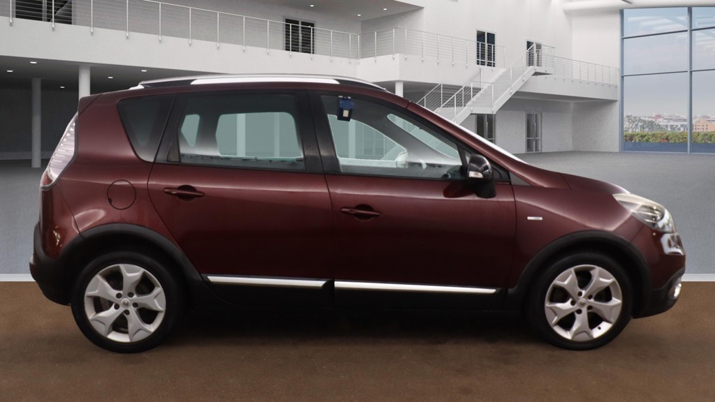 View RENAULT SCENIC XMOD 1.5 DCI DYNAMIQUE TOMTOM EDITION 6 SPD AUTOMATIC EURO5 MPV