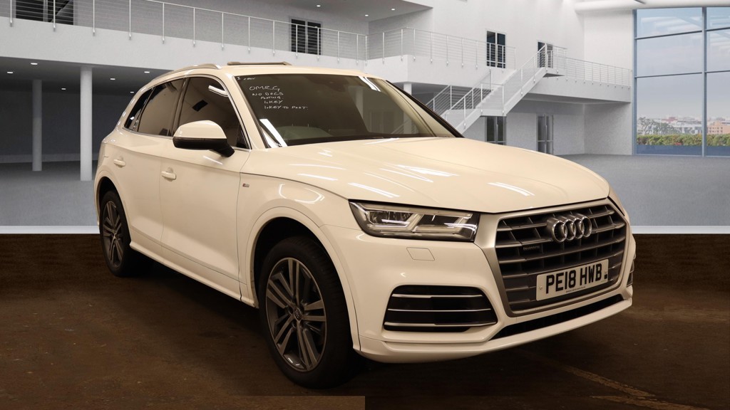 View AUDI Q5 NEW SHAPE 2.0 TDI 187 BHP QUATTRO S LINE+ 7SPD S-TRONIC EURO6 ULEZ SUV