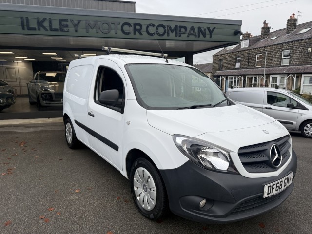 MERCEDES-BENZ CITAN 1.5 109 CDI BlueEfficiency