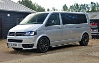 VOLKSWAGEN TRANSPORTER SHUTTLE