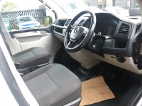 VOLKSWAGEN TRANSPORTER KOMBI