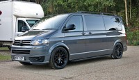 VOLKSWAGEN TRANSPORTER SHUTTLE