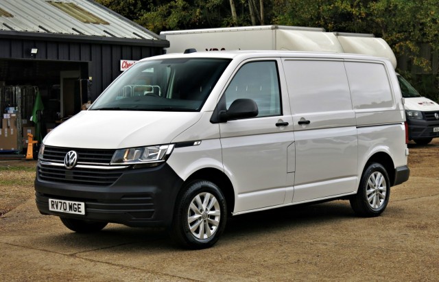 VOLKSWAGEN TRANSPORTER