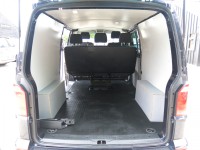 VOLKSWAGEN TRANSPORTER KOMBI