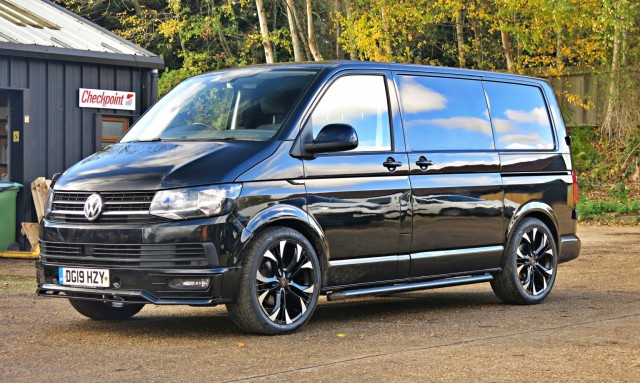 VOLKSWAGEN TRANSPORTER