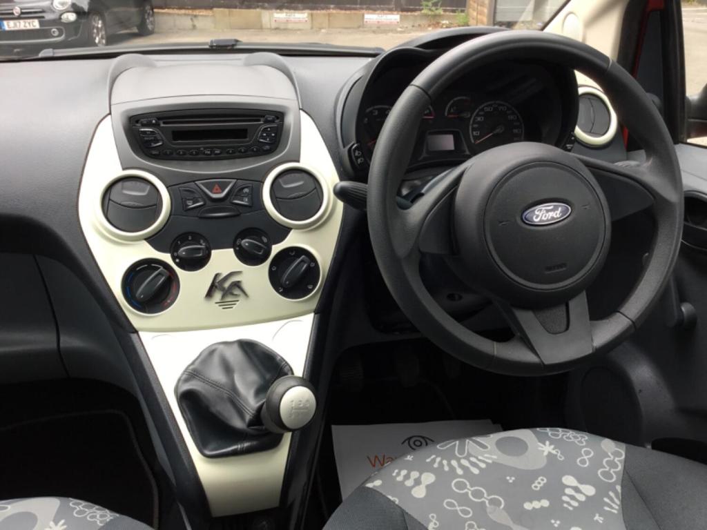 FORD KA