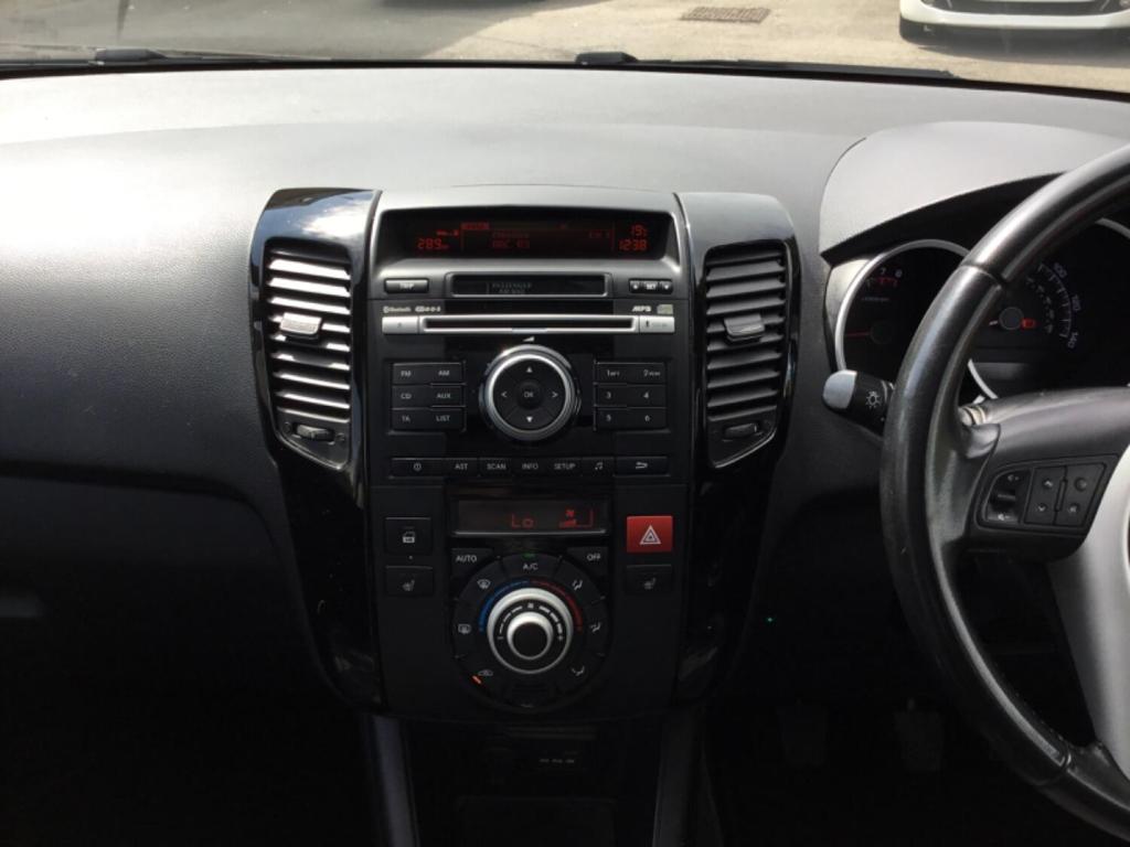 KIA VENGA