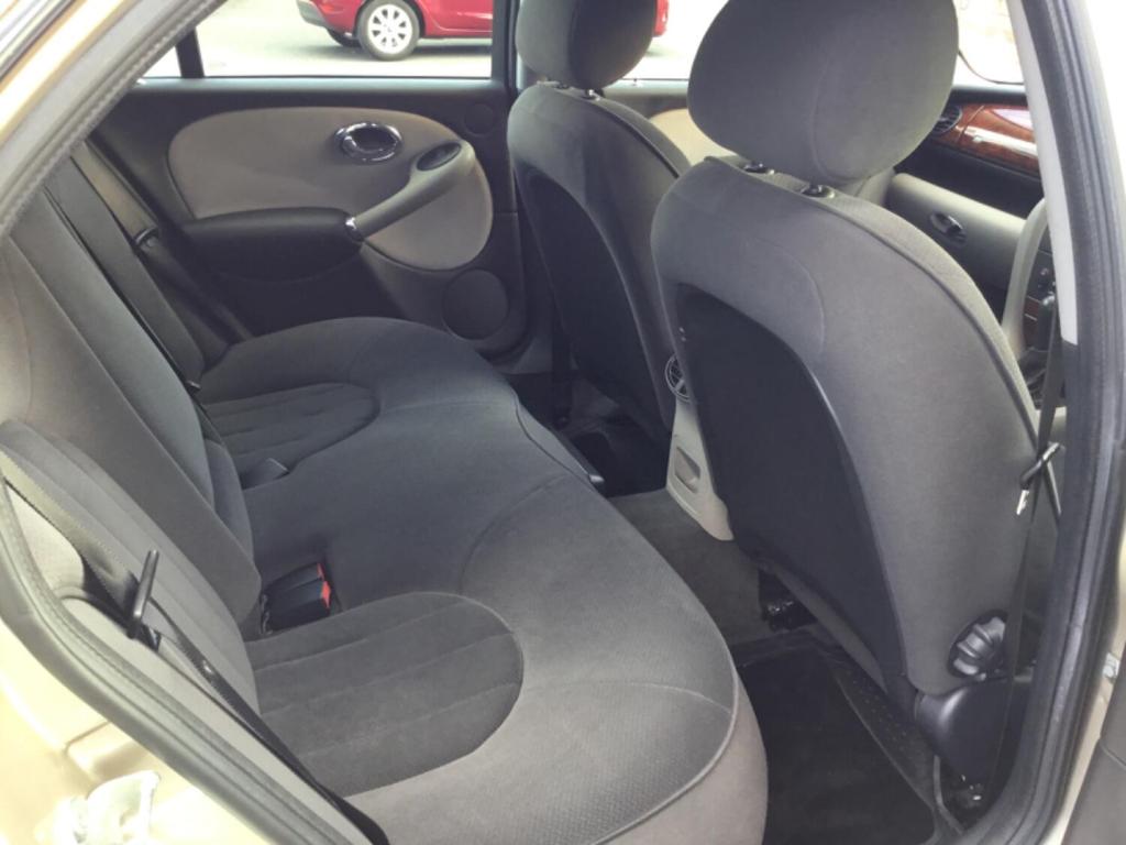 ROVER 75