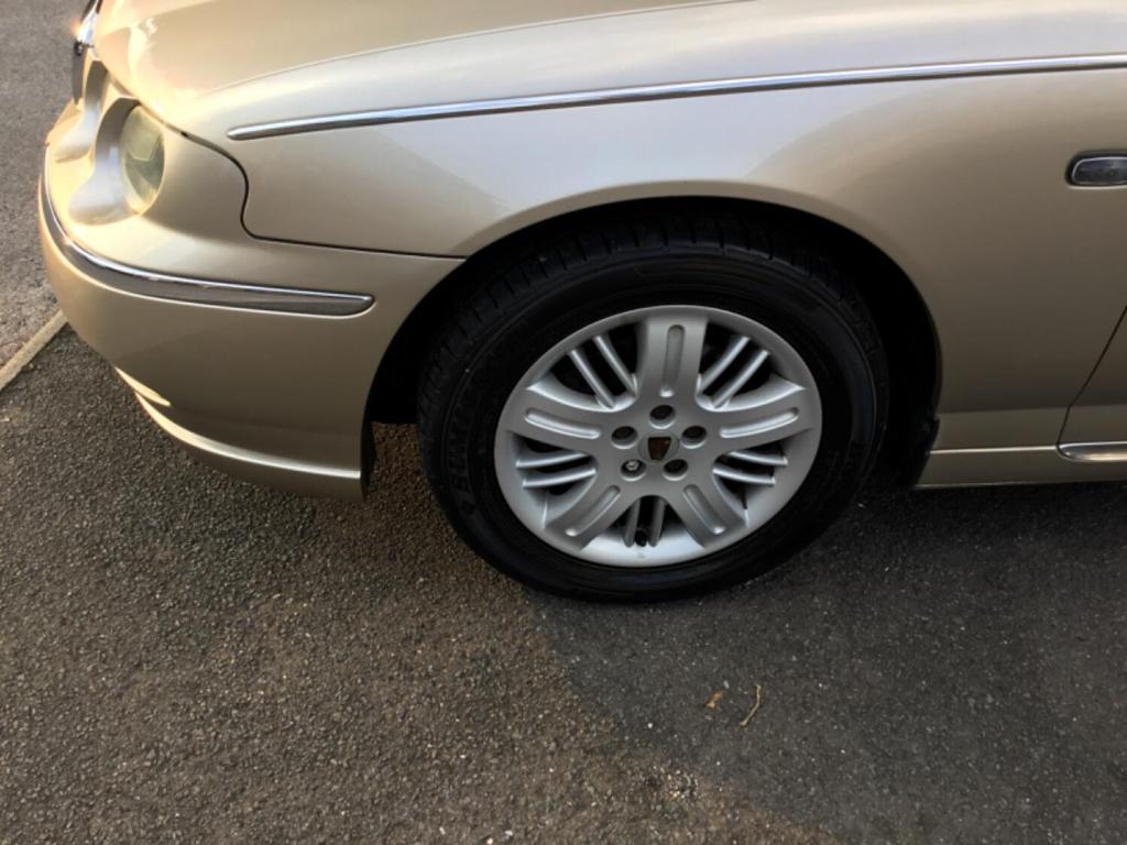 ROVER 75