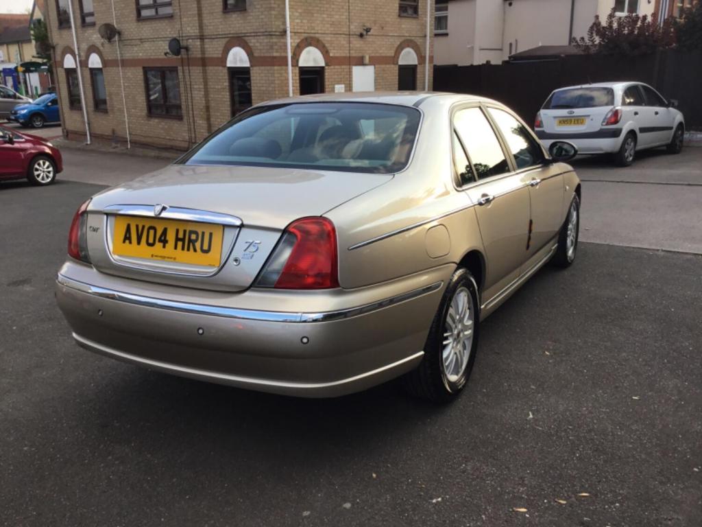 ROVER 75