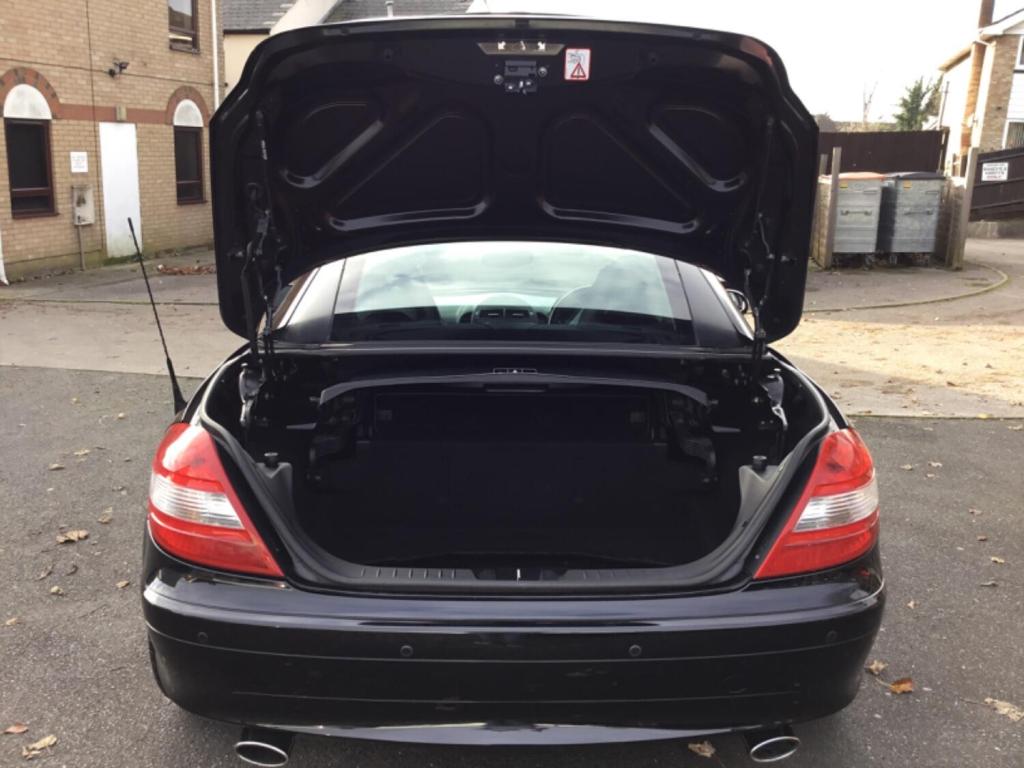 MERCEDES-BENZ SLK