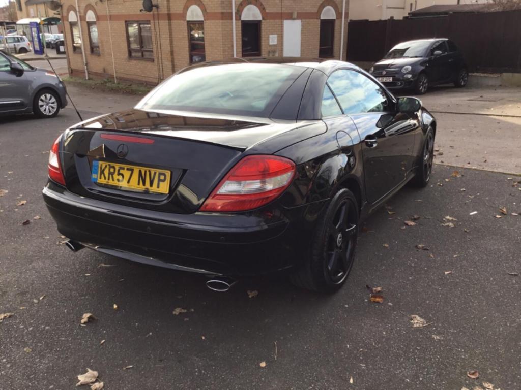 MERCEDES-BENZ SLK