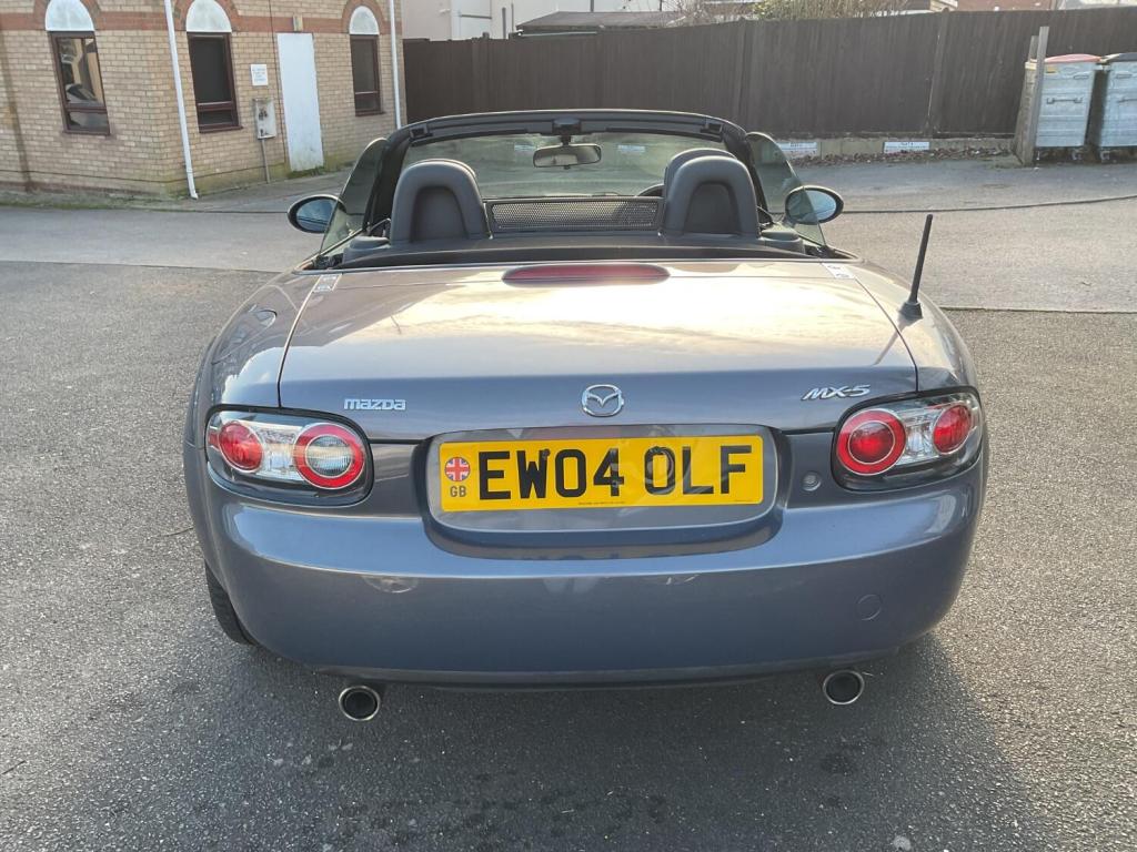 MAZDA MX-5