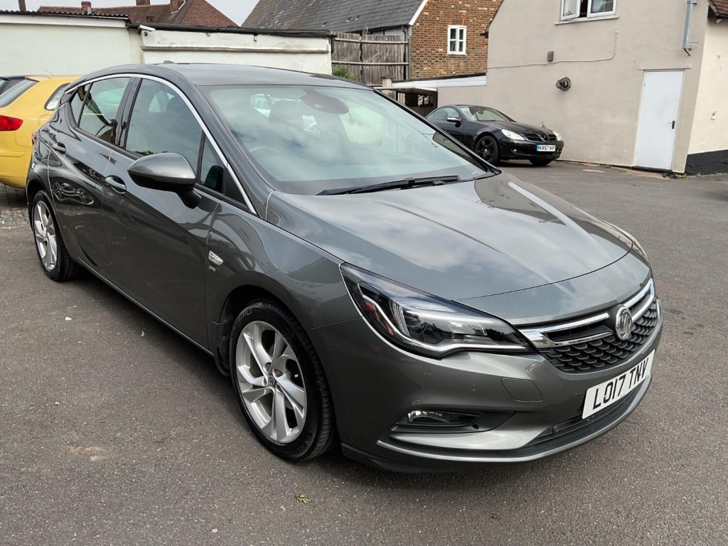 VAUXHALL ASTRA