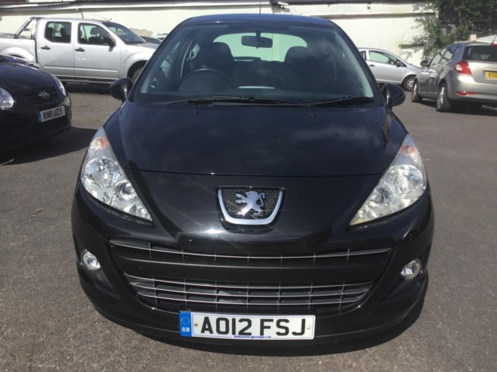 View PEUGEOT 207 ACTIVE