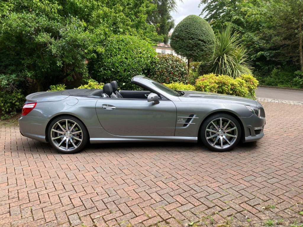 View MERCEDES-BENZ SL CLASS 5.5 SL63 V8 AMG 