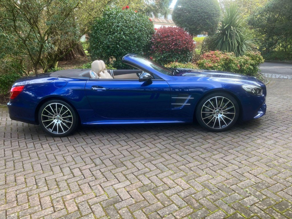 View MERCEDES-BENZ SL CLASS 4.7 SL500 V8 AMG Line 