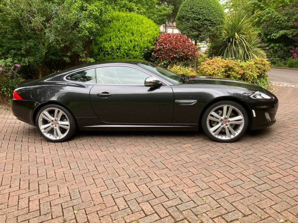 View JAGUAR XK 5.0 V8 Signature