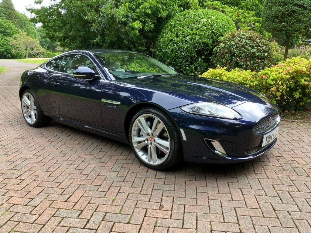 View JAGUAR XK 5.0 V8 Signature